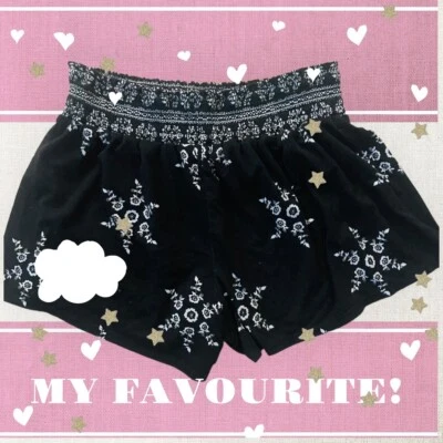 Pantalones cortos ligeros Almost Famous Kids negros con flores blancas talla XL NUEVOS SIN ETIQUETAS Foto 1 de 4