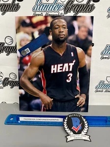 DWYANE WADE SIGNED AUTOGRAPHED BASKETBALL HEAT 8x10 PHOTOGRAPH-BECKETT BAS COA - Picture 1 of 3