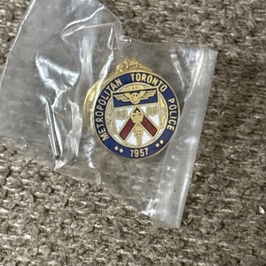 NOS METROPOLITAN Toronto Police Service 1957 Ontario Krawatte/Anstecknadel ~ NEU - Bild 1 von 3