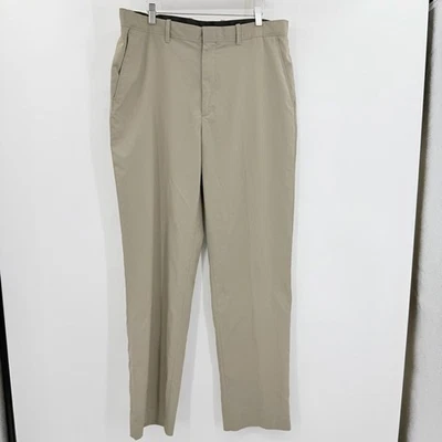Pantalones Chinos Alan River Caqui Para Hombre Micro-Tech Frente Plano Elastizados Ligeros Foto 1 de 4