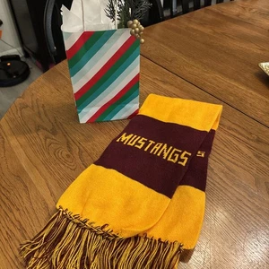 Mustangs Football Schal Milwaukee Oregon High School - Bild 1 von 4