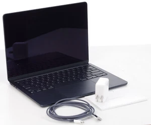 Apple 13" MacBook Air: M2 Chip w/ 8-core CPU & 8-core GPU, 256GB SSD - Midnight - Afbeelding 1 van 6