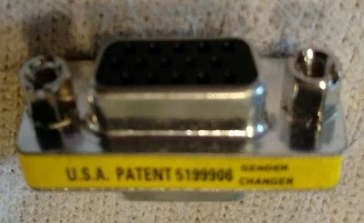 Mini Gender Changer - 15pin SVGA - Female to Female - Image 1 of 4