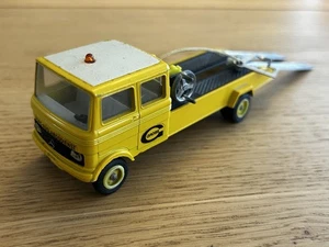 1:55 SIKU V319 MERCEDES-BENZ LP 608 TOW TRUCK ADAC GROSS - Picture 1 of 14