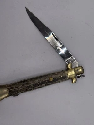 Cuchillo plegable manual inoxidable Stiletto Germany KC 45 grúa besadora vintage Foto 1 de 4