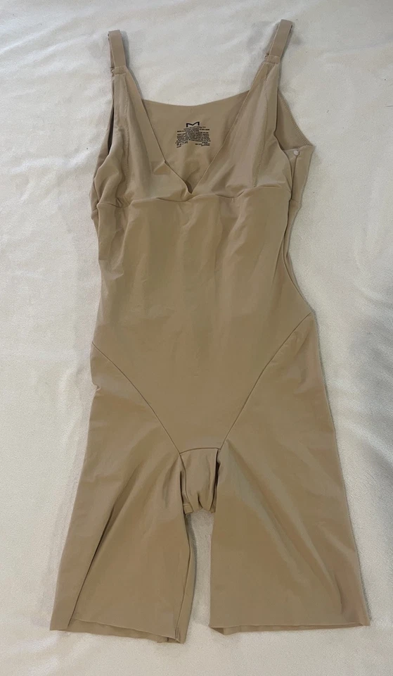 Maidenform Size Medium Women's Body Shaper Firm Control Shapewear - Image 1 of 4