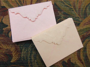 40 Vintage Pergament Jakobsmuschel Klappe Umschläge, Rosa und Pfirsich, 4 3/8" x 5 3/4" - Bild 1 von 3