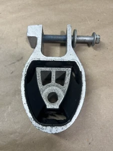 2013-2020 FORD FUSION Transmission Mount OEM DS73-6P082-BA 4123 - Picture 1 of 3