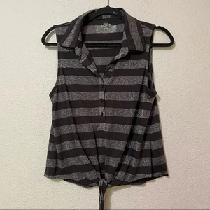 Blusa Loft negra y plateada a rayas sin mangas con botones y lazo delantero para mujer M - Imagen 1 de 8
