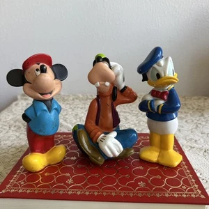 "Juego de estatuillas vintage de Mickey Mouse, el pato Donald y Goofy de Disney de 6"" de alto" - Imagen 1 de 17