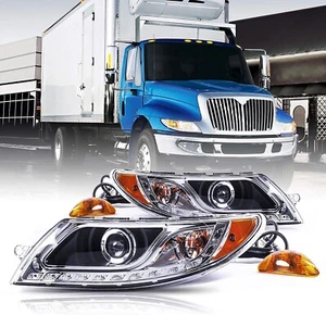 Headlight Set Left & Right for 2001–2016 Durastar 4100–4400 Transtar 8500–8600 - Picture 1 of 8
