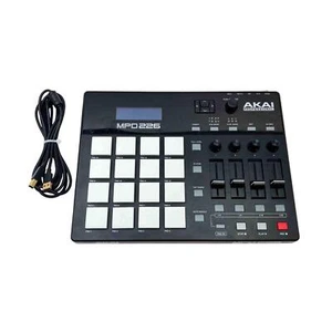 Akai MPD226 Professional USB MIDI 16 RGB MPC Drum Pads Controller --- AS IS --- - Picture 1 of 11