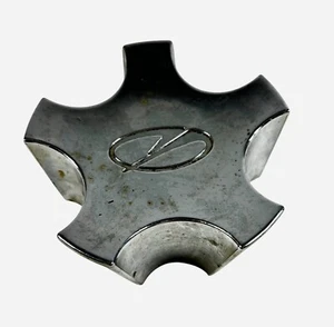 (1) 1998-2004 16" Olds Intrigue Silhouette Chrome Center Caps 9593054 Preowned - Picture 1 of 3