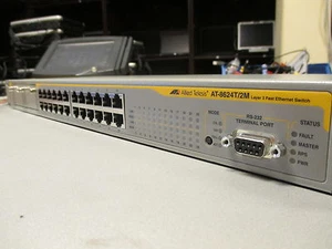 Allied Telesis AT-8624T/2M Layer 3 24 Port L3 10/100 Fast Managed Network Switch - Photo 1/1