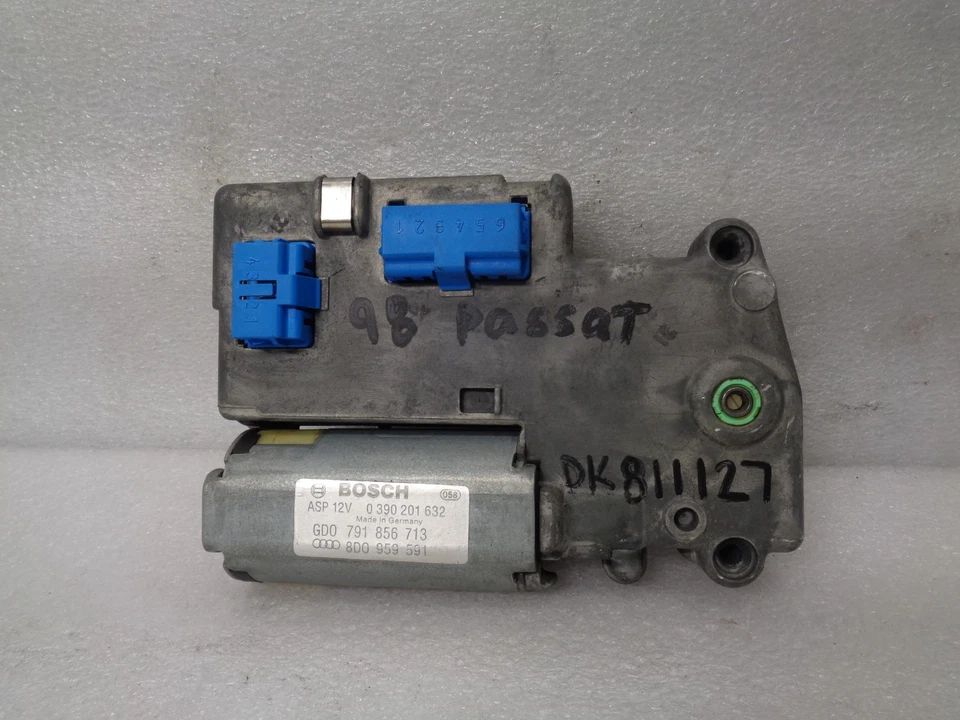 DK811127 1998-2001 VOLKSWAGEN PASSAT TECHO CORREDIZO TECHO CORREDIZO VENTANA MOTOR 8D0959591 OEM Foto 1 de 4