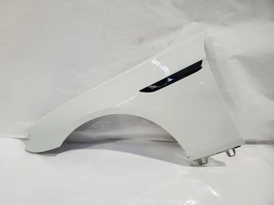 BMW 650I 2012 13 14 15 16 17 18 2019 OEM Alpine blanco guardabarros izquierdo completo Foto 1 de 4