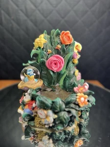 Disney Direct Alice In Wonderland Mini Snow Globe Garden Water Fountain - Picture 1 of 23
