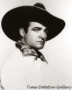 Classic Western Movie Star Tom Mix (1) - Celebrity Photo Print - Picture 1 of 1
