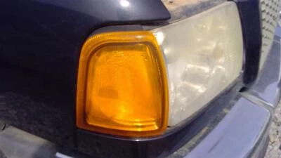 Used Turn Signal / Parking Light Assembly fits: 2002 Ford Ranger Park Lamp-Turn - Image 1 of 4