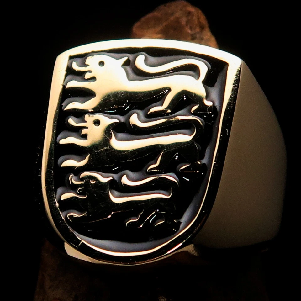 SHIELD SHAPED MENS BRASS SEAL RING THREE 3 LIONS COAT OF ARMS BLACK SIZE 5.5 - Image 1 of 1