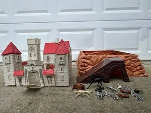 Vintage Jean Hoefler No. 531 King Arthur's Castle Playset As Is Incomplete - Picture 1 of 11