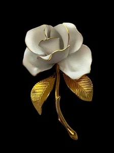 Cerrito Vintage Enamel Rose Flower Goldtone Brooch - Picture 1 of 5