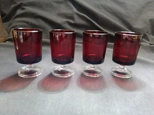 Set Of 4 Vintage Luminarc Cavalier 2.75" Ruby Glass Red Cordial or Shot France - Picture 1 of 9