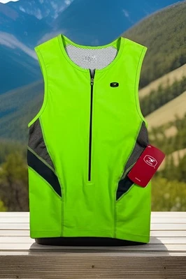 NUEVO CON ETIQUETAS Camisa de ciclismo Sugoi RPM Tri Tank para mujer S Lotus Pro Fit absorbente 3/4 cremallera $65 Foto 1 de 4