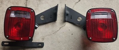 OEM GROTE FACTORY FORD SUPERDUTY CAMINHÃO, CABINE E CHASSI, LANTERNAS TRASEIRAS SEM PLUGUES - Imagem 1 de 4