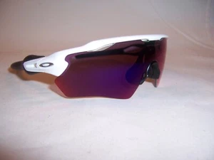Nuevas gafas de sol Oakley RADAR EV XS PATH OJ9001-18 BLANCO/PRIZM ROAD 9001 AJUSTE JUVENIL - Imagen 1 de 7