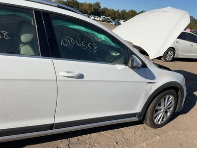 Passenger Right Front Door 4 Door Fits 15-21 GOLF GTI 2236244 Foto 1 de 4