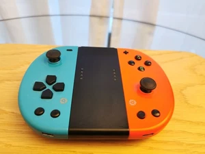 Gioteck™ Rechargeable Wireless Controller for Nintendo Switch Console - Picture 1 of 2