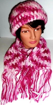 Juego de sombrero y bufanda calavera adulto ganchillo hecho a mano rosa y blanco poliéster talla única  Foto 1 de 4