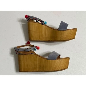 Steve Madden Wooden Wedge Sandals Platform Ankle Strap Tassels Boho Heels Sz 37 - Picture 1 of 7