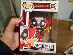 NEW POP FUNKO #322 DEADPOOL Clown Deadpool  TGT BOX - Picture 1 of 5