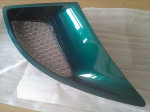 MGTF (New) AIR INTAKE GRILL VENT BEZEL ASSEMBLY RIGHT SIDE HQM GOODWOOD GREEN - Picture 1 of 5