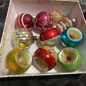 Lotto 10 decorazioni natalizie vintage in vetro e plastica forme assortite - Foto 1 di 4