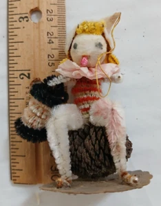 Elf Pixie Pipe Cleaner Figure Ornament Vintage Pinecone Christmas Felt Hat 3" H - Picture 1 of 7