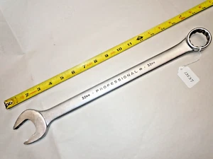 PROTO 32 mm # 1232M Combination Wrench, 12 Point 16-5/8" Long 1 lbs. 12 oz., USA - Picture 1 of 4