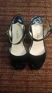 Prada Sandalen schwarz Lackleder Espadrille Keilabsatz Knöchelriemen Größe 37. US 6,5 - Bild 1 von 9