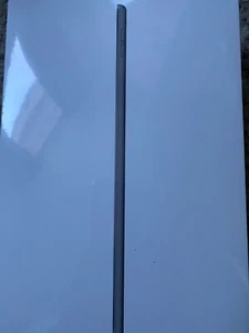 New Boxed Apple iPad 8th Gen , 32GB   - Picture 1 of 3