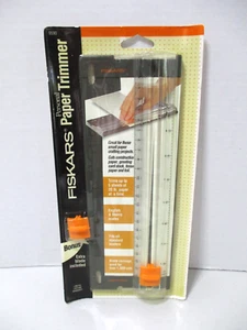 Fiskars Persönlicher Papierschneider mit Bonusklingenwagen 9590 Neu Versiegelt - Bild 1 von 7