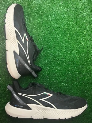 Diadora Mythos Blushield Volo 3 Women’s SZ 6.5 Black/Casper White Running Shoes - Image 1 of 4