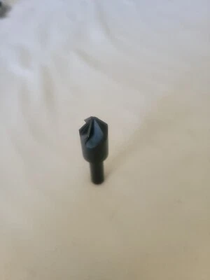 MA Ford HSS Countersink: 5/8" Head, 3/8" Shank, 6 Flute 90°, 2-1/4" OAL - Image 1 of 2