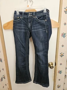 Pantalones de mezclilla para mujer Miss Me Brand talla 25 Bootcut azules adornos, desgastados - Imagen 1 de 7