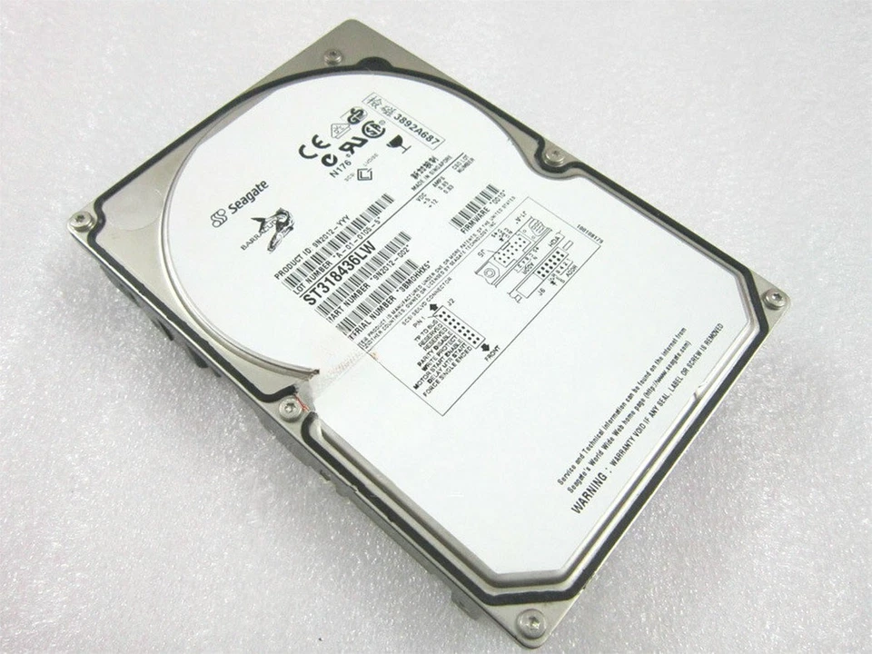 compatible Seagate ST318436LW 18GB SCSI 68-pin 10K hard drive - Image 1 of 1