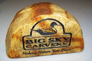 Insegna da tavolo Big Sky Carvers Duck Decoy Dealer ceramica pietra di roccia - Foto 1 di 7