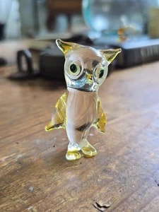 vintage miniature glass owl yellow w green eyes 2.25" - Picture 1 of 8