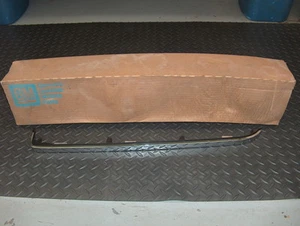 1988 Buick Electra GM NOS AC Delco Right Tail Light Bezel Trim 16507082 - Picture 1 of 4