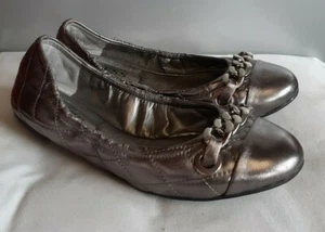 Guess Silver Ballerina Flats.Quilted.Ballet. Chrome chain.U.K 6,6.5.U.S. 8.5 M - Picture 1 of 5